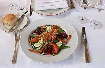 Duc De Bourgogne فندق 3*