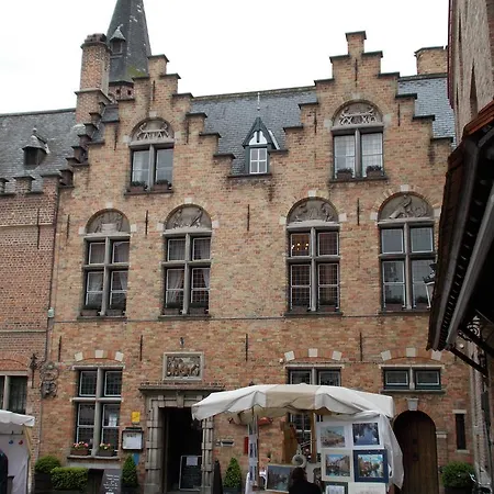 Duc De Bourgogne فندق