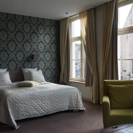Duc De Bourgogne Hotel